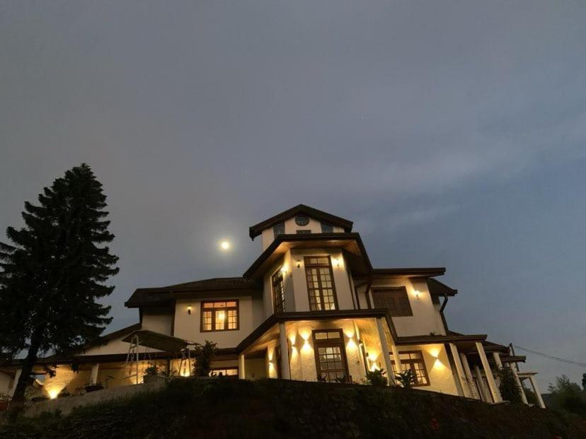Hotel Grand Sun Inn ヌワラ・エリヤ エクステリア 写真